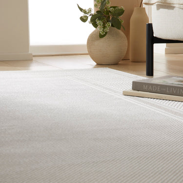 Olivia OLI102  Framed Border Rug in Cream Beige