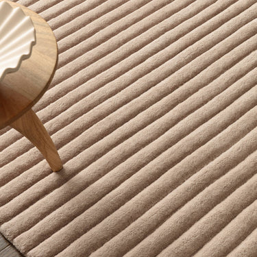 Linie Putty Hand-Woven Wool Ribbed Textured Rug - Close Up lifestyle view