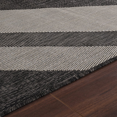 Abby In & Outdoor Modern Black/Ivory Rug