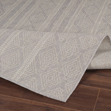 Madie In & Outdoor Global Light Grey/Cream Rug