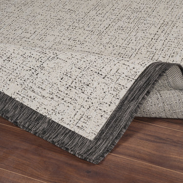 Jody In & Outdoor Modern Black/Ivory Rug